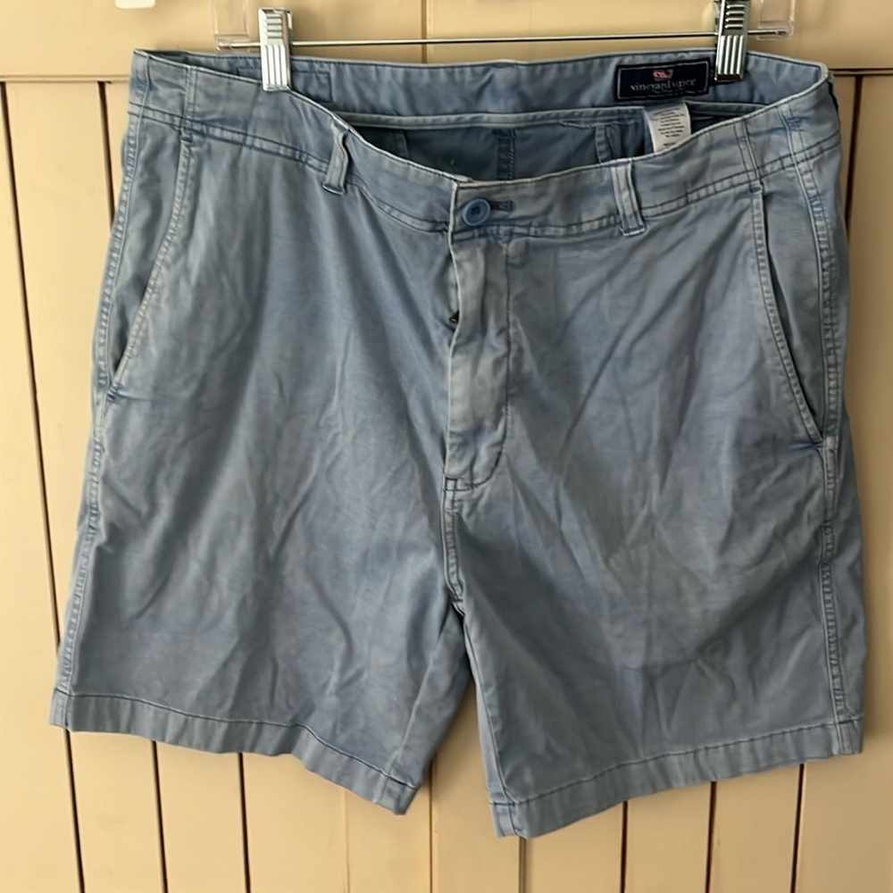 Gently worn Vineyard Vines shorts light blue